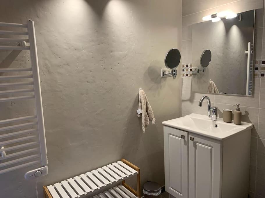 Appartement Cosy Proche Centre Draguignan Ngoại thất bức ảnh